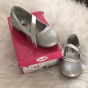 Silver heel shoes childrens